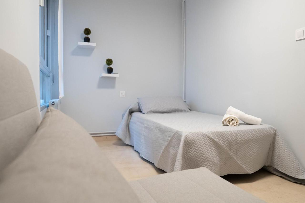 Apartamento Nazaries Centro, By Daimar Grenada Zewnętrze zdjęcie